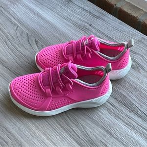 Crocs girls sneakers